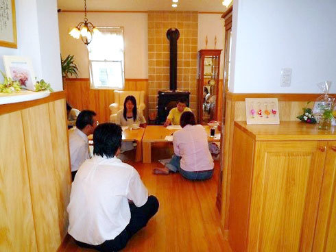 平清水店でのモミカフェ　090613